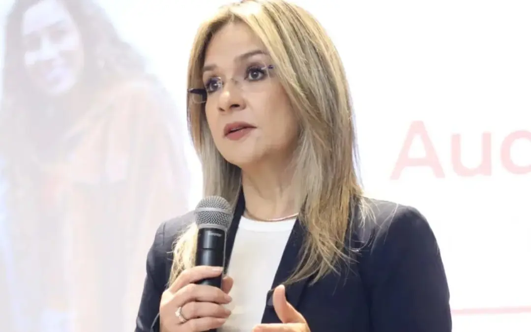 Vicky Dávila anuncia su regreso al periodismo tras su paso por la Gran Consulta por Colombia. La comunicadora retomará su labor en la revista Semana tras la victoria de Paloma Valencia - Foto: Redes sociales