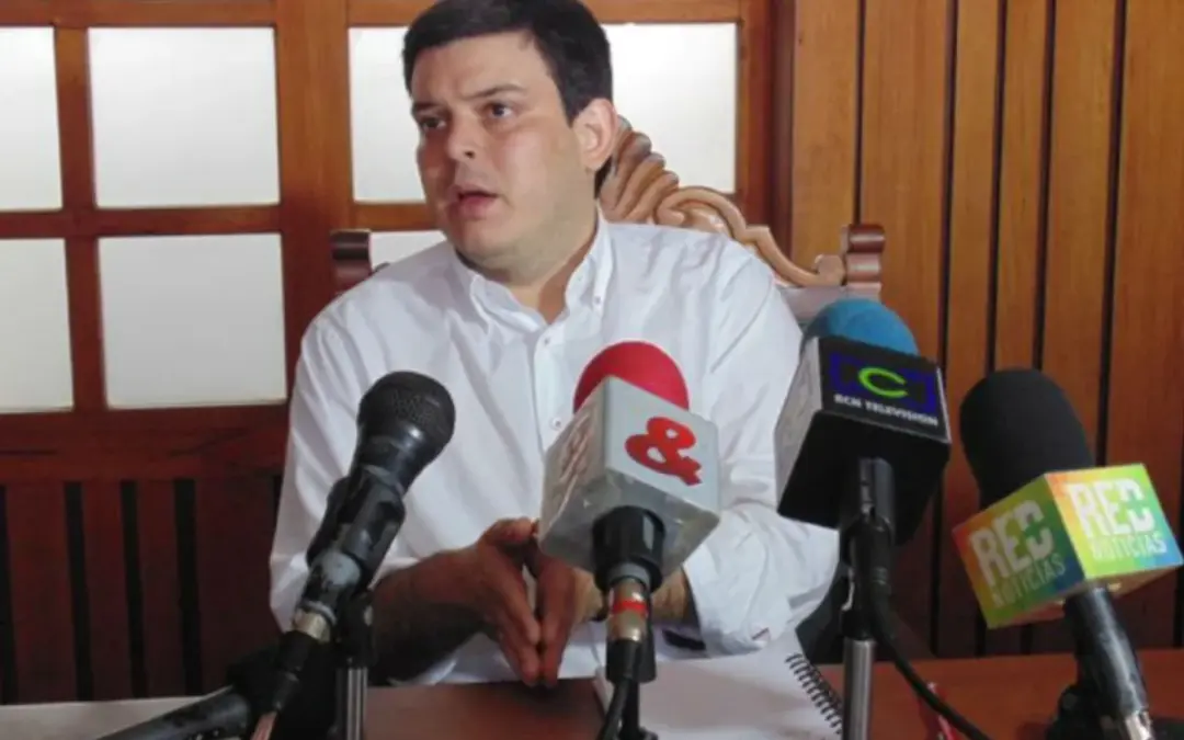 El exgobernador de Córdoba, Alejandro Lyons Muskus, quedó en libertad tras cumplir la totalidad de su condena en el centro penitenciario La Picota - Foto: Redes sociales