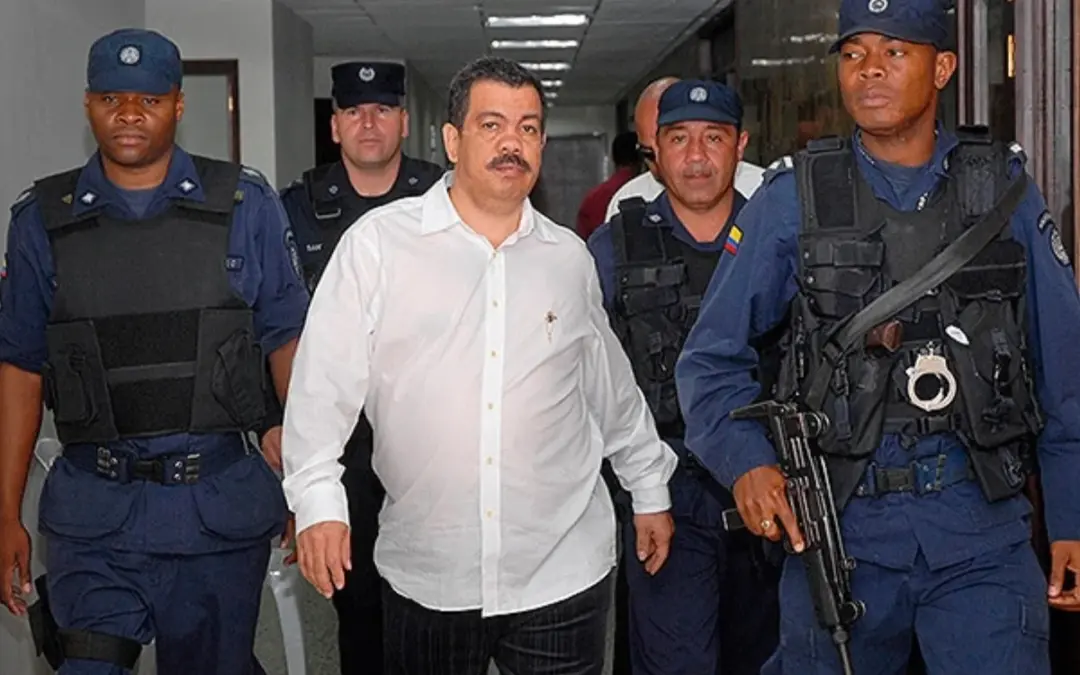 La Corte Suprema de Justicia dejó en firme la permanencia del exjefe paramilitar Diego Fernando Murillo, alias 'Don Berna', en Justicia y Paz - Foto: Redes sociales