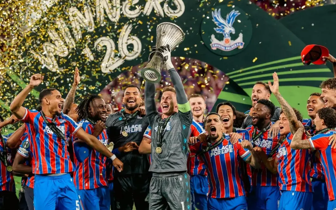 Crystal Palace se consagró campeón de la UEFA Conference League tras derrotar 1-0 al Rayo Vallecano con gol de Mateta - Foto: @CPFC