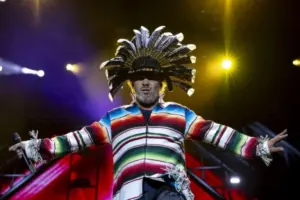 Jamiroquai regresa a Colombia tras 16 años de ausencia. La icónica banda de funk liderada por Jay Kay se presentará en el Coliseo MedPlus el próximo 19 de septiembre - Foto: Redes sociales