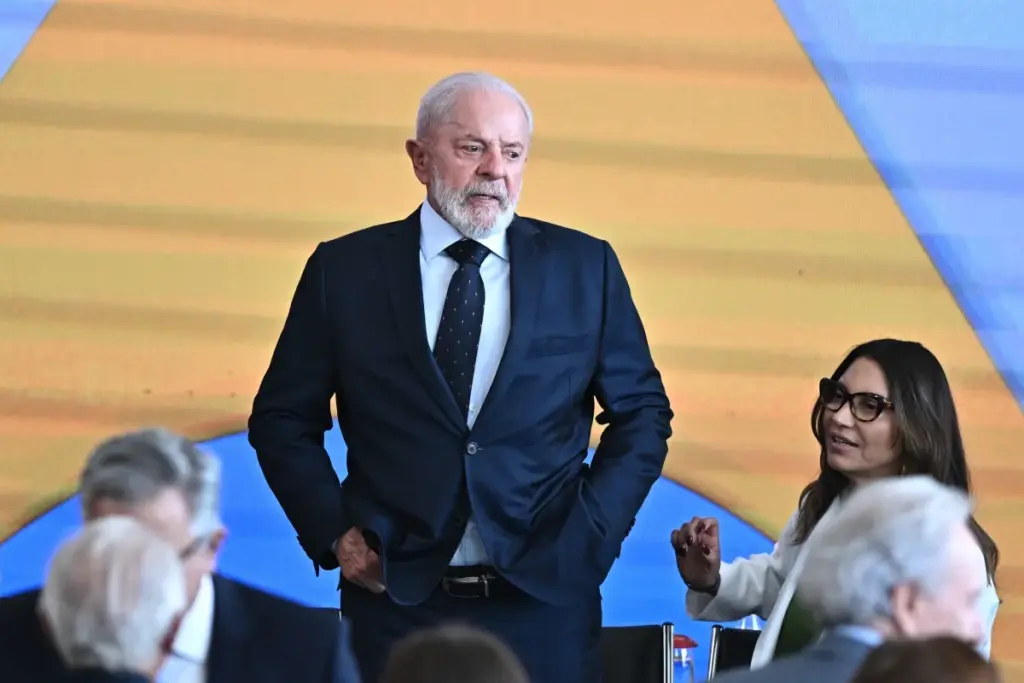 El presidente de Brasil, Luiz Inácio Lula da Silva, comenzó un tratamiento preventivo de radioterapia tras la remoción de un carcinoma basocelular en el cuero cabelludo - Foto: Redes sociales