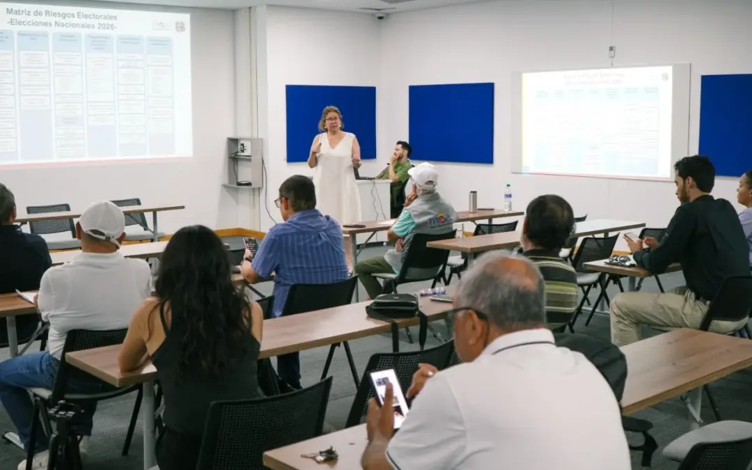 La Misión de Observación Electoral (MOE) denuncia un retraso crítico en la entrega de anticipos para las campañas presidenciales de 2026 - Foto: @moecolombia