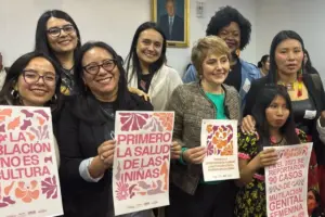 El proyecto de ley ‘Niñas sin ablación’ enfrenta un riesgo inminente de hundirse en el Congreso de Colombia por falta de quórum y el ambiente electoral - Foto: @alexandravasoch