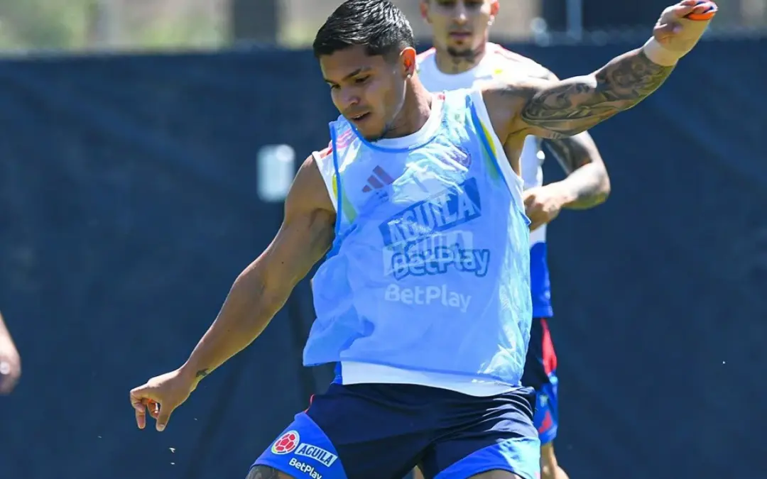 Con un día libre en San Diego y el foco puesto en el debut ante Uzbekistán el 17 de junio en el Estadio Azteca, la Selección Colombia de Néstor Lorenzo ultima detalles para el Mundial 2026 - Foto: @FCFSeleccionCol
