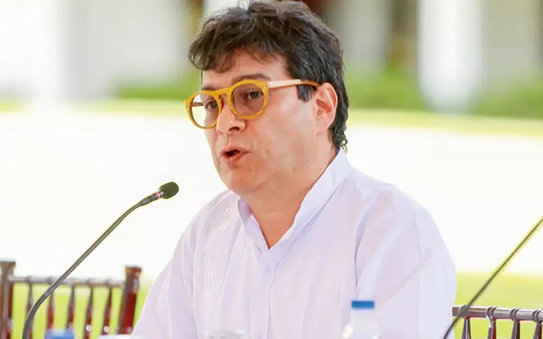 Escándalo en la Paz Total: Audios revelan pacto secreto de Danilo Rueda para frenar bombardeos y extradiciones del Clan del Golfo
