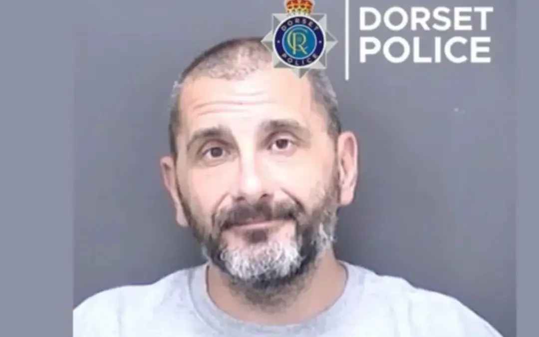 Revelan el oscuro historial de acoso y amenazas de Matthew Foster, el ciudadano británico prófugo de la justicia internacional e implicado en el feminicidio de la colombiana Natalia Villalba en Bogotá - Foto: Policía de Londres
