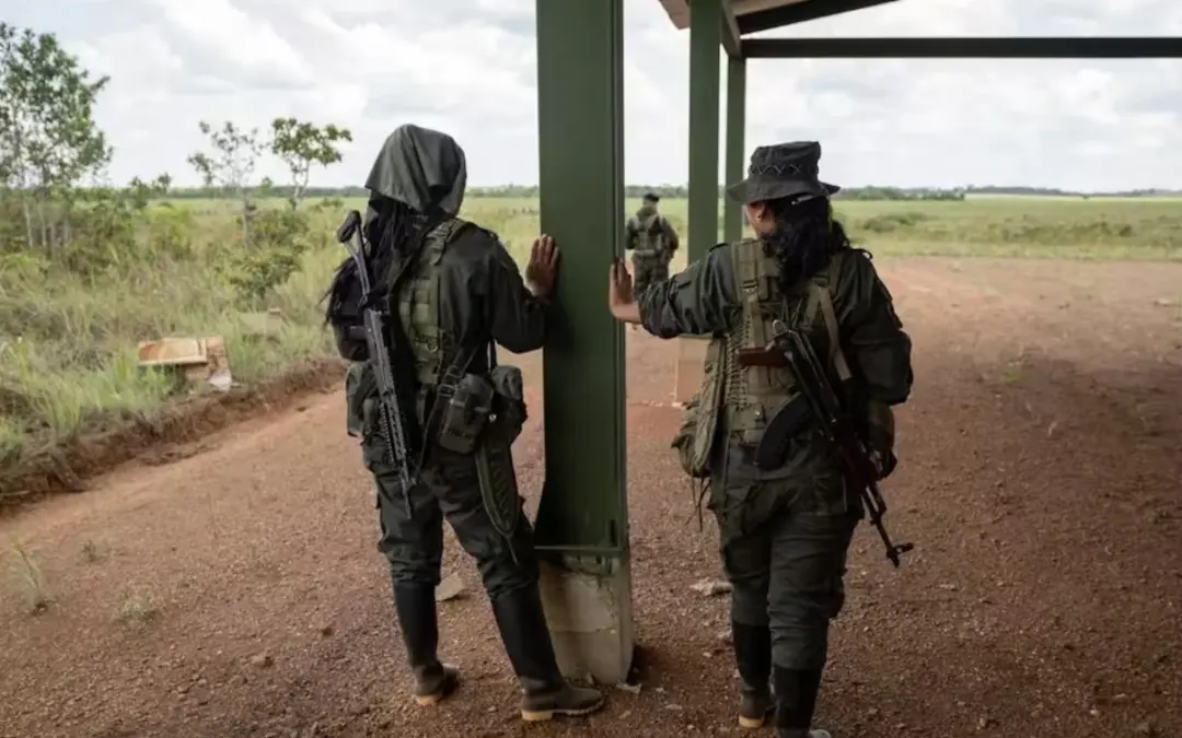 La Defensoría del Pueblo reveló que en los primeros cinco meses de 2026 se registraron 51 casos de reclutamiento forzado de menores en Colombia - Foto: Redes sociales