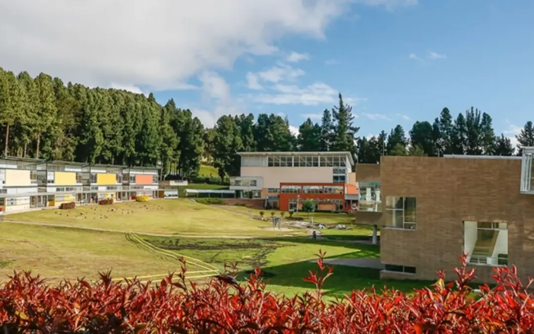 El Colegio Hacienda Los Alcaparros lanza La Guapucha, su nueva revista de investigación y ciencia