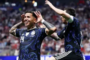 Argentina clasificó a la final del Mundial 2026 tras vencer 2-1 a Inglaterra en Atlanta con una remontada histórica gracias a los goles de Enzo Fernández y Lautaro Martínez - Foto: @Argentina