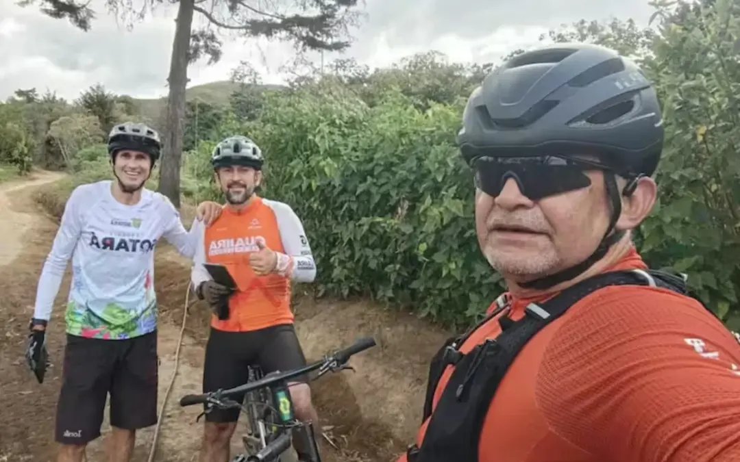 Violencia en el Cauca: Asesinan a un coronel y dos mayores retirados del Ejército mientras practicaban ciclismo en la vía Silvia-Totoró