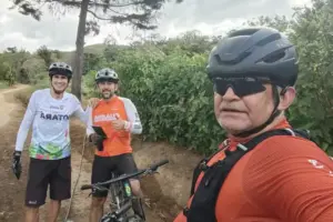 Violencia en Cauca: Tres oficiales retirados del Ejército fueron asesinados mientras practicaban ciclismo entre Silvia y Totoró - Foto: Redes sociales