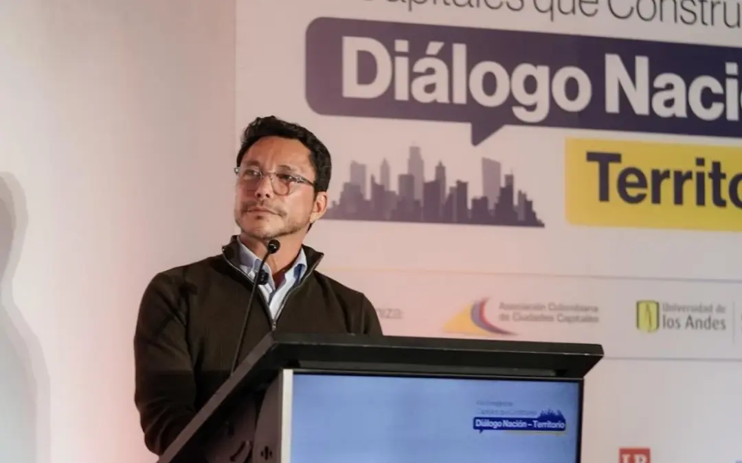 Carlos Caicedo, exgobernador del Magdalena, rechazó de forma categórica la denuncia por presunto abuso sexual de una menor - Foto: Asocapitales