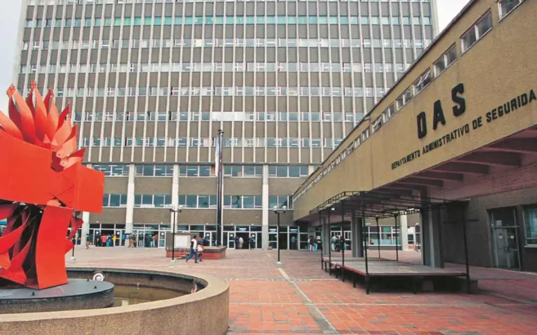 El Archivo General de la Nación y la DNI culminaron la anonimización del primer lote de archivos desclasificados del extinto DAS - Foto: Redes sociales