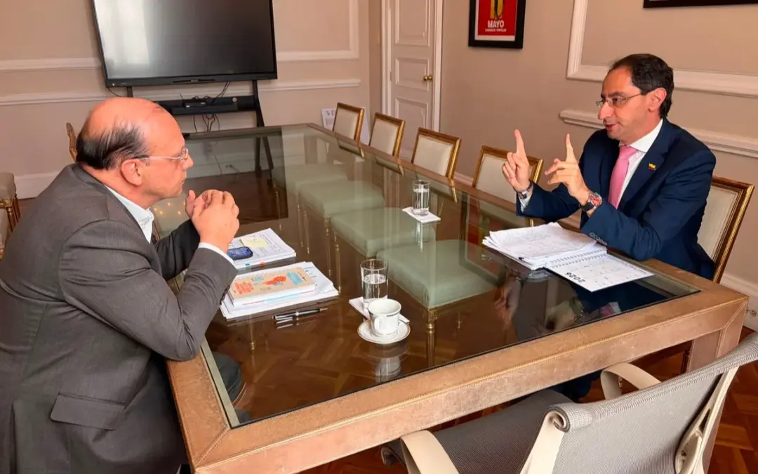 Arranca oficialmente la transición de gobierno en Colombia. José Manuel Restrepo y el ministro Germán Ávila lideraron el primer encuentro de empalme en la Casa de Nariño - Foto: @MinHacienda