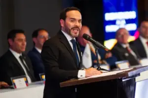 El presidente electo Abelardo de la Espriella anunció la ruptura de relaciones con Cuba y Nicaragua, el cierre de 14 embajadas y la reapertura de la sede diplomática en Jerusalén - Foto: Redes sociales