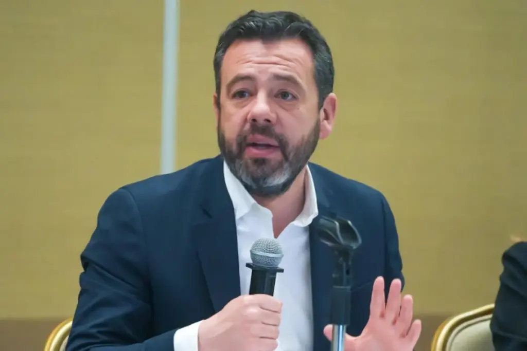 El alcalde Carlos Fernando Galán presentó cinco propuestas clave a la fiscal Luz Adriana Camargo para acelerar juicios, endurecer penas e integrar IA en la lucha contra la delincuencia en Bogotá - Foto: Alcaldía de Bogotá
