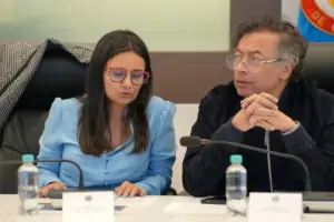 La gerente del Fondo Adaptación, Angie Rodríguez, radicó una denuncia contra el presidente Gustavo Petro ante la Comisión de Acusación por peculado, tráfico de influencias y presuntas amenazas - Foto: Redes sociales