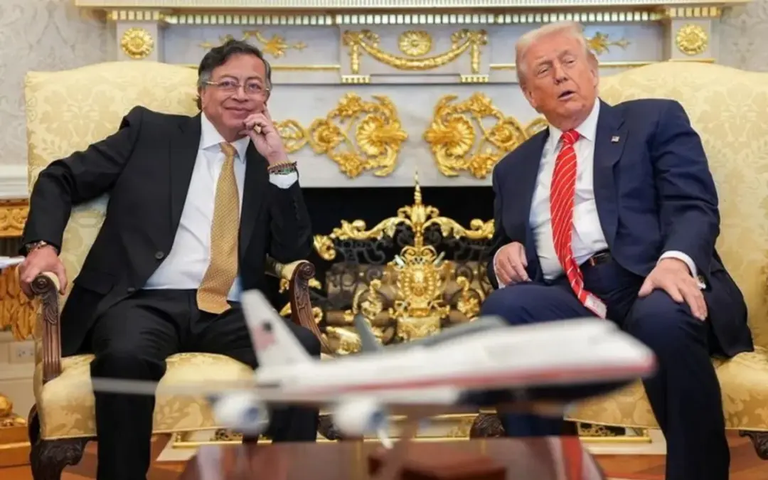 En una sorpresiva cumbre telefónica de cierre de mandato, el presidente Gustavo Petro y el mandatario de EE. UU., Donald Trump, abordaron la exclusión de la Lista Clinton y los balances de erradicación de cultivos de cara al segundo semestre de 2026 - Foto: @infopresidencia