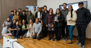 Iniciativas de Suba que promueven la salud mental y el bienestar en adolescentes y personas mayores reconocidas por EstarBien Bogotá.