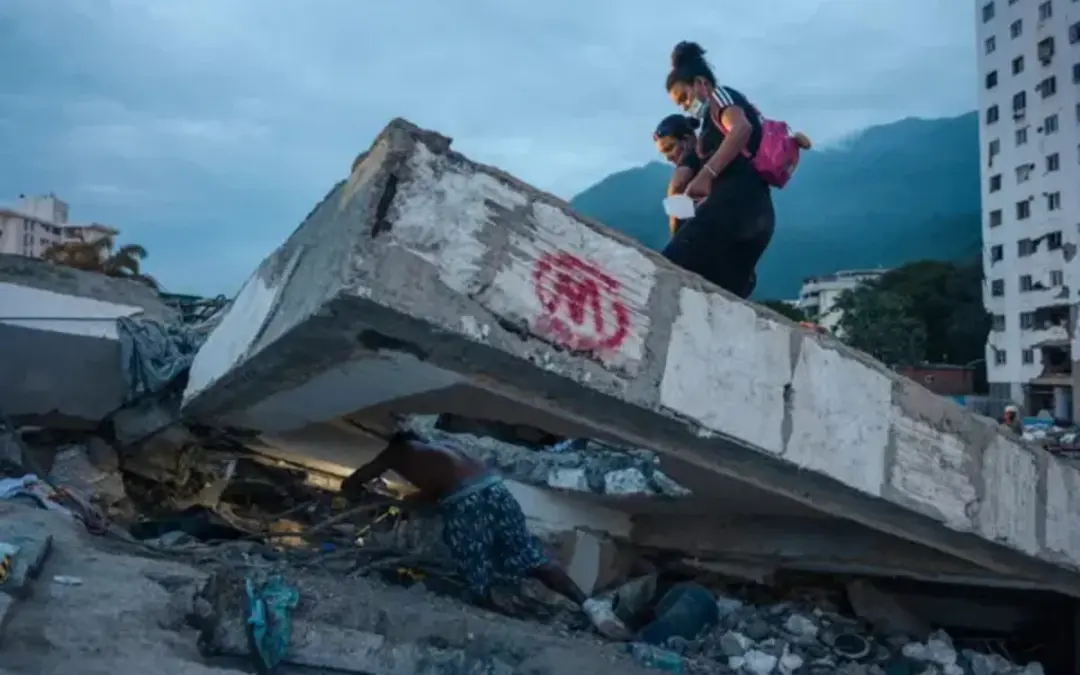 La cifra de fallecidos por los sismos del 24 de junio en Venezuela asciende a 4.829 - Foto: Redes sociales