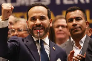 JOHN VIZCAINO (AP PHOTO/JOHN VIZCAINO)