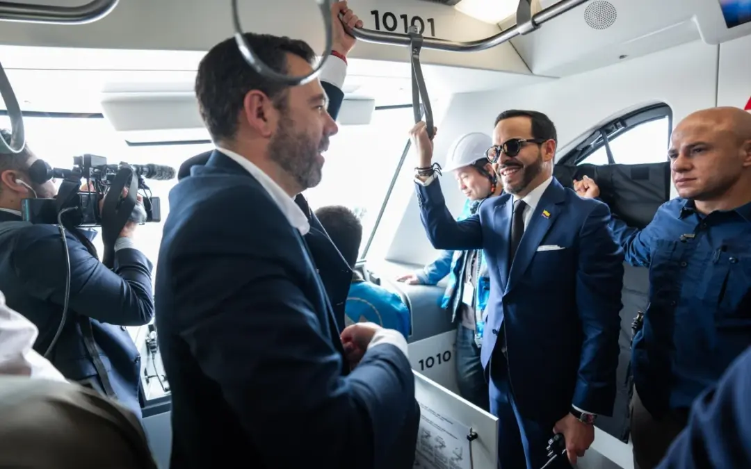 El presidente Abelardo De La Espriella realizó su primer recorrido por la Primera Línea del Metro de Bogotá - Foto: @ABDELAESPRIELLA