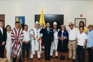 El presidente Abelardo De La Espriella sostuvo su primer diálogo con comunidades indígenas en Barranquilla - Foto: @infopresidencia
