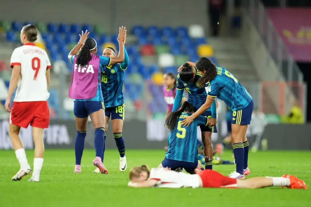 La Selección Colombia Femenina Sub-20 derrotó a la anfitriona Polonia y clasificó a cuartos de final del Mundial 2026 - Foto: @CONMEBOL