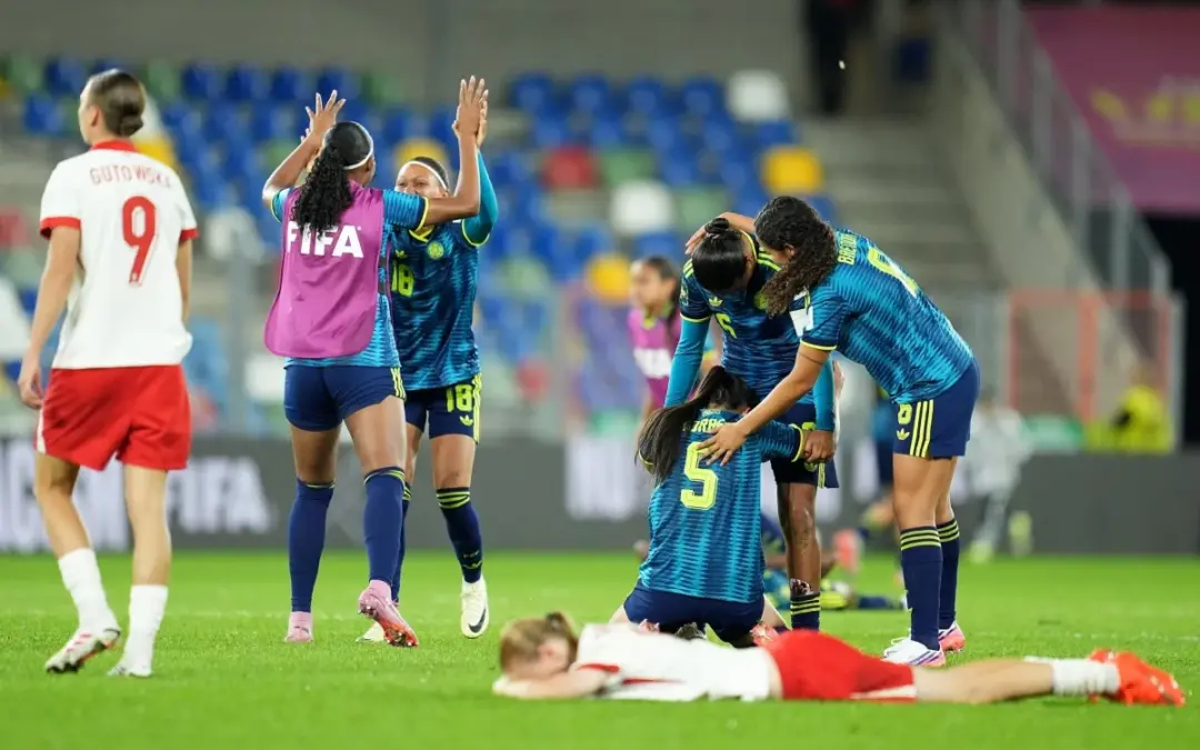 La Selección Colombia Femenina Sub-20 derrotó a la anfitriona Polonia y clasificó a cuartos de final del Mundial 2026 - Foto: @CONMEBOL