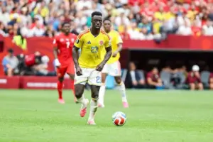 Néstor Lorenzo confirmó que Davinson Sánchez será el nuevo capitán de la Selección Colombia - Foto: Redes sociales