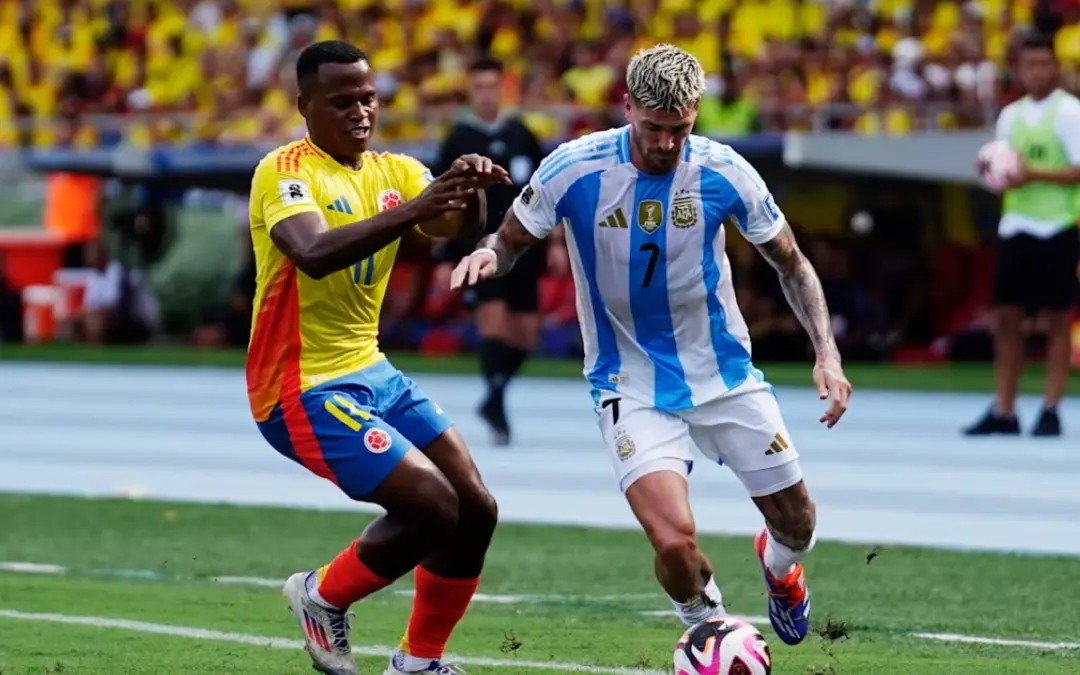 Un nuevo reporte revela que Argentina, Paraguay y Uruguay jugarían las Eliminatorias Sudamericanas al Mundial 2030 pese a estar clasificados como anfitriones - Foto: Redes sociales