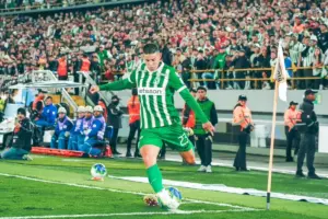 James Rodríguez debutó con Atlético Nacional en la victoria 2-3 ante Internacional de Bogotá - Foto: @nacionaloficial