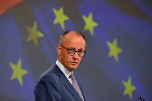 El canciller alemán Friedrich Merz aseguró que Europa mantendrá el respaldo a Ucrania si Rusia no acepta negociar el fin de la guerra - Foto: Redes sociales