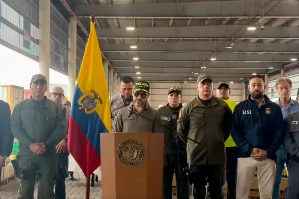 El presidente Abelardo De La Espriella anunció la incautación de 7,6 toneladas de cocaína en Cartagena destinadas a Europa - Foto: Captura de video