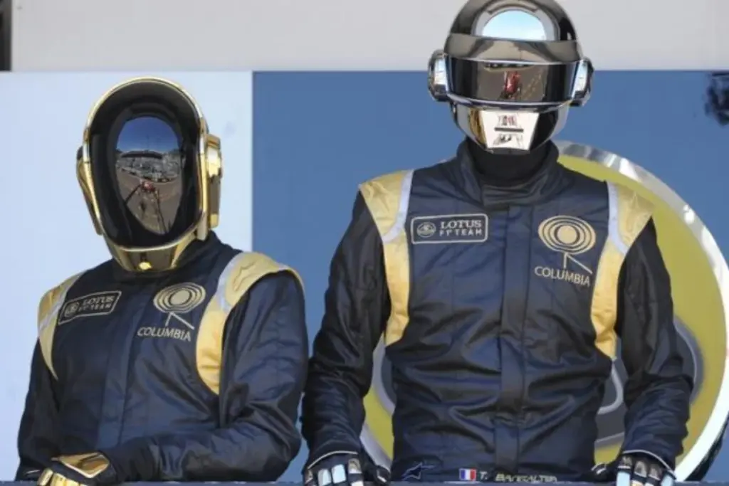 Daft Punk y Lego unen fuerzas en una colaboración global que incluye el set de la gira 'Alive 2007' - Foto: Redes sociales