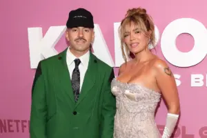 Karol G y Feid desatan rumores de reconciliación en redes sociales tras llamativas indirectas en conciertos y publicaciones - Foto: Redes sociales