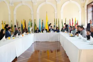 Comisiones Primeras alistan debate sobre el proyecto de ley de sometimiento - Foto: @MinjusticiaCo