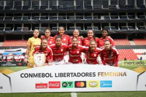 Independiente Santa Fe venció y logró su clasificación a cuartos de final de la Copa Libertadores Femenina 2026 - Foto: @LeonasSantaFe