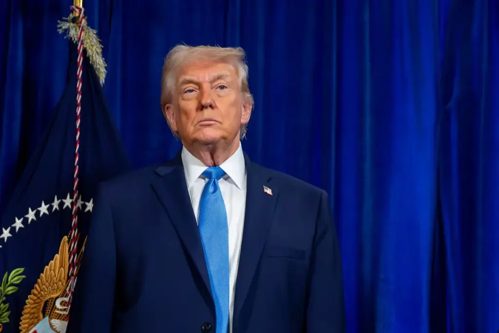 Donald Trump descarta un ataque militar contra Irán antes de las elecciones de mitad de mandato en EE. UU - Foto: Redes sociales